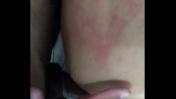 Loira Tatuada Sendo Comida Pelo King Monster