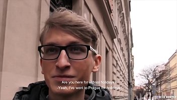 Amateur Twink Gets Barebacked For Cash - Czech Hunter 524