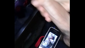 Me Masturbo, Alguien Para Intercambiar Nudes??