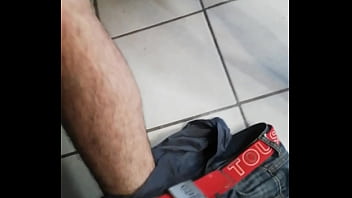 Chacal Caliente En El Barber Shop