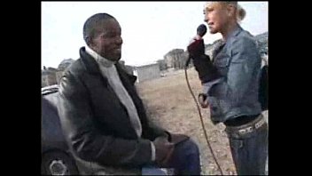 Delfyn Delage Se Tape Un Noir