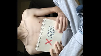 Vídeo De Verificación - thong, red, twink, big-bulge, verification-video - Video 2737318