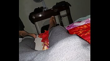 Eu Luquinhas Na Noite Mega Exitado De Calça Moletom Sem Cueca