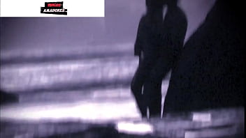 Fim De Tarde Na Praia Sempre Tem Um Casal Trepando