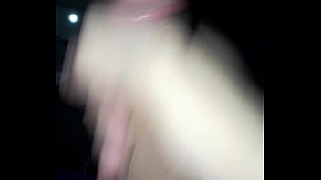 Punheta Novinho Gozando Gostoso