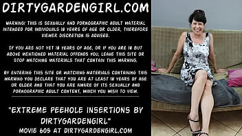 Extreme Sounding Peehole Insertions By Dirtygardengirl