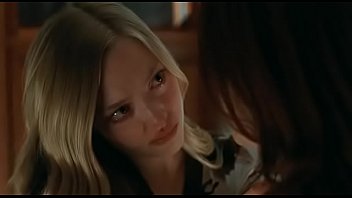 Chloe- Julianne Moore, Liam Neeson, And Amanda Seyfried