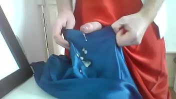 Secretary Crossdresser For A Quickie At Work!