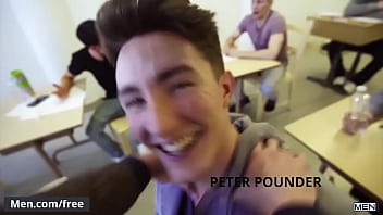 Stunning Teacher Gets Horny In Class Room Seduce Students - Men.com