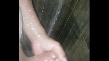 El el baño - soloboy, chaqueta, mocos - Video 2794408