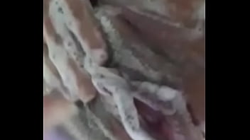 Esposa Tomando Banho E Se Depilando