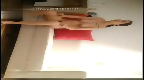 好久没操逼的健身男高价约啪文艺范气质美女,太饥渴了