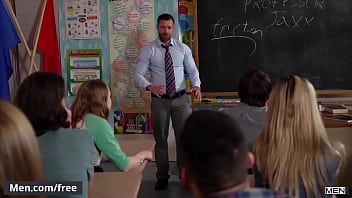 Beaux Snap Of His Fingers And His Hunky Teacher Tristan Is Suddenly Naked - Men.com