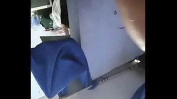 Kiriman Video Pacar Lagi Mandi