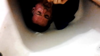 Self Facial Cum In Mouth