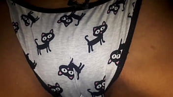 Mi Putita Hermanastra Susy Con Calzoncitos Ricos