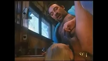 Roberto Malone - Fodendo Com Roupão Azul