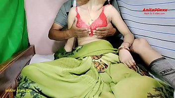 Indian Hot Hot Sexy Bhabi Ki Chut Ki Peyas Bujhae X Pati Ne Indian Sex Video