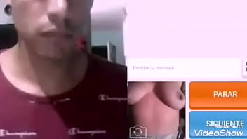 Mi Esposa Mostrando Las Tetas Por Cam3