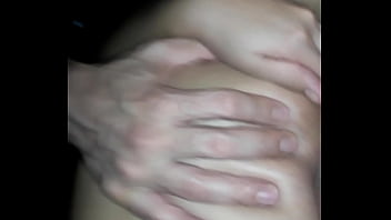 Estrenando El Culito De Amiga Sexy Gritona.