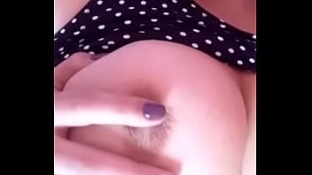 Bruna De Betim Mostrando Os Peitos