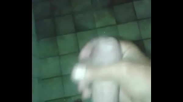 Gozando No Banho - soloboy, gozando-gostoso, punheta-no-banho - Video 2715573