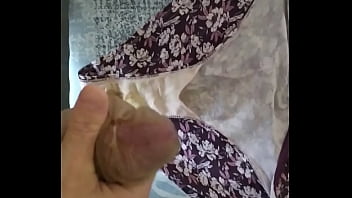 Corrida En Bragas De Mi Mujer 110