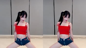 Gái Trung Quốc nhảy thang mới đỏ