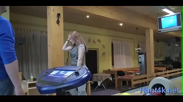 Sexy Young Bimbo Gets Quim Filled