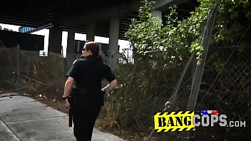 Ghetto Ebony Guy Smacking Milfs Like A Madman