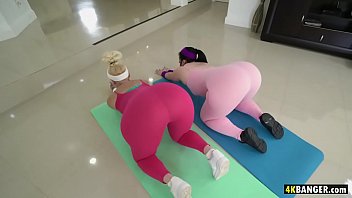 Big Booty Yoga Sluts Take Instructor' Bwc - Virgo Peridot, Alexis Andrews