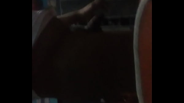 Yo Metiendo Me El Dedo Y Mi Mamá Al Otro Lado