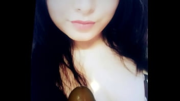 Masturbando Con Yomi