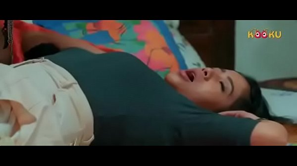 شرموطة مع عشيقها ف غرفة النوم
