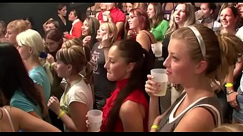 Hard Core Gang Bang In Night Club - hardcore, blowjob, amateur, party, cfnm, group-sex - Video 2629562