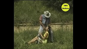 Fave Of Cum: Socando Forte E Gozando Na Cara