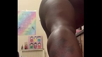 Piss An Squirt From A Jamaican Jamming Too Music