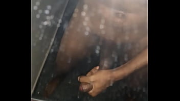 Novinho Pirocudo Gozando Muito - cum, teen, gozada, bbc, preto, piroca, black-cock, novinho - Video 2764472