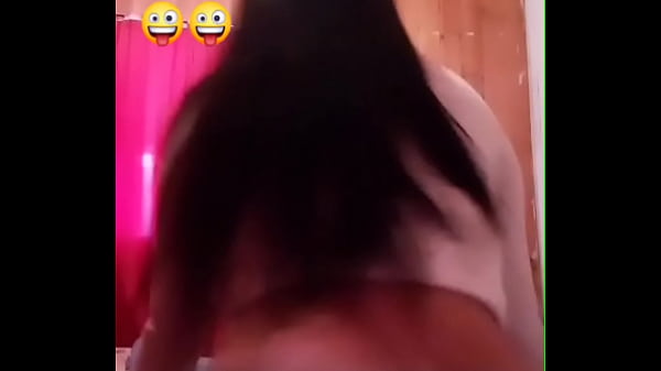 Chilena Bailando
