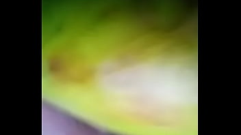 Se Masturba Para Mi Con Un Platano