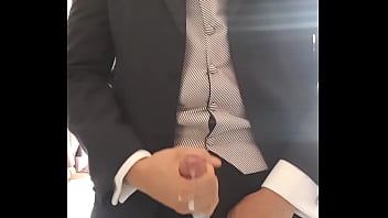 Una Puñeta En Smoking