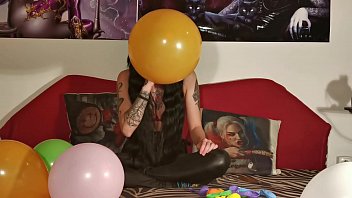 Baloon Blowing _ Popping By Teen Girl Pt2 Hd