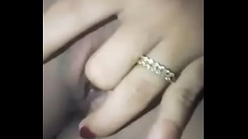 Putita Tocándose Para Excitar Mi Verga