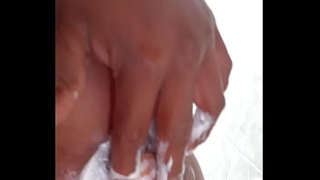 Se Masturba Para Mi Con Huevos