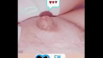 Morenaço Belzebu - gay, nipple, peito, tesudo, mamilo, quarentena - Video 2670915