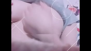 Mi amiga quiere que le den su leche su wapp: 527331593392