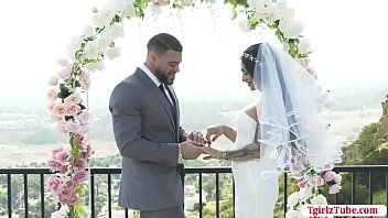 Tgirl Bride Gets Analed On Her Honeymoon