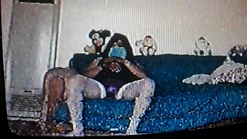 Hola Pues Aquí En Casa Cuidando A Mi H. Que No Llegue Su Mamá Y La Alle En 20 Uñas Con Su Conpadre