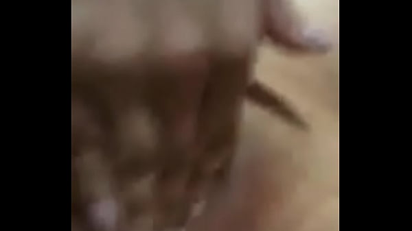 Mexicana Se Va Al Baño Para Masturbarse