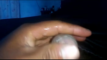 Hetero De Campo Se Masturba